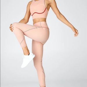 Fabletics Leggings Madelaine Petsch collection